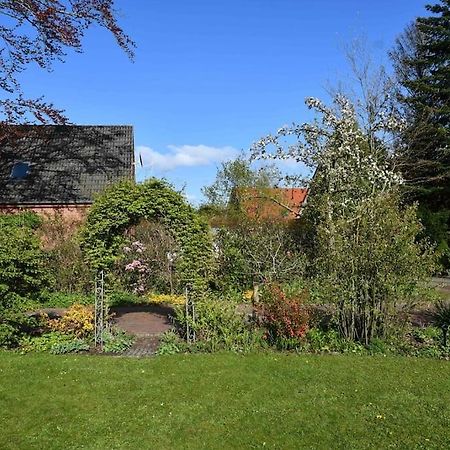 אאוריך Unser Traumhaus Mit Wunderschoenem Garten מראה חיצוני תמונה