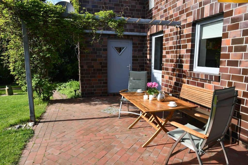 אאוריך Unser Traumhaus Mit Wunderschoenem Garten מראה חיצוני תמונה